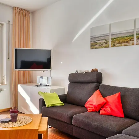 Διαμέρισμα Jade 3 *